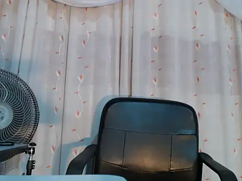 Chat XXX en directo de kendraof