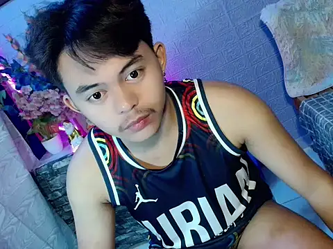 Bigboy_Hiro live XXX chat