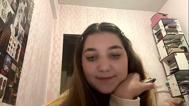TynishaShute élő XXX-chatje