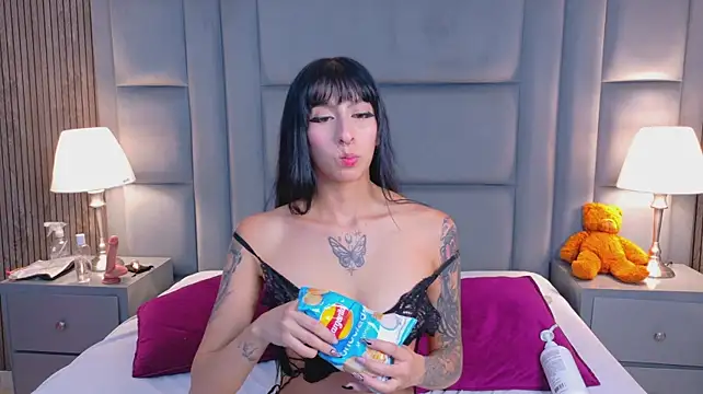 LaylaaDoll Live XXX-chat