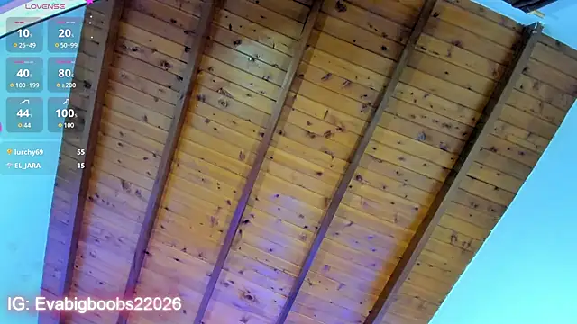 EvaBigBoobs' Live XXX Chat