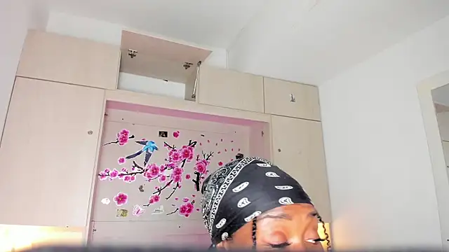 TaylorBloom live XXX chat