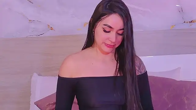 NiaCortes Adlı Modelin Canlı XXX Sohbeti