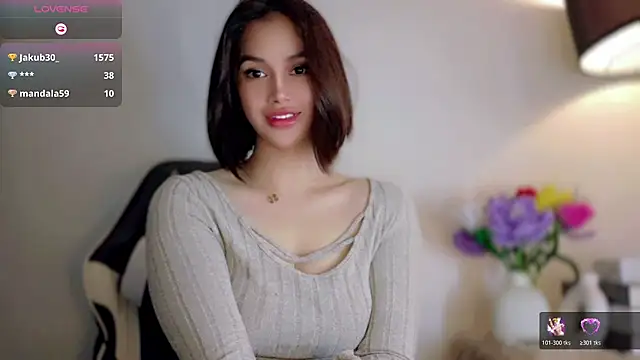 Anna_HollyDoll – Kamerová šou