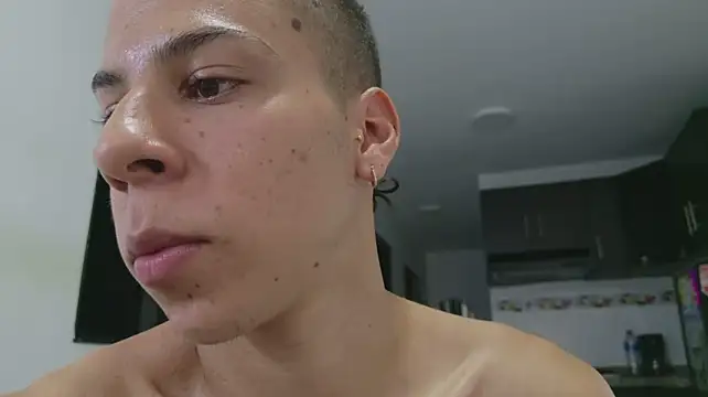 grey___27's Live XXX Chat