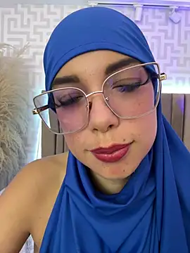 naishaa_ Obrolan Langsung XXX