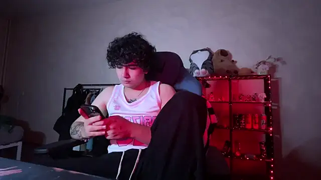 XXX chat uživo modela _ELIGOS_