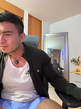 Chris_Clarck Chat XXX in diretta