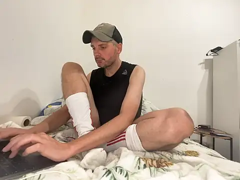Random_gay_1985 Live XXX-chat