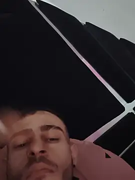 Chatroom XXX en direct de Sissywhite7