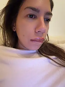 Chatroom XXX en direct de Alexbrune