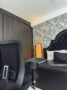 DilanMiller_ – Naživo XXX chat