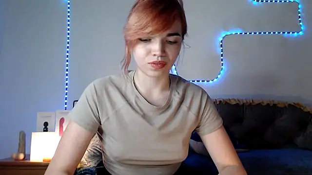 olivka-flower's Live XXX Chat