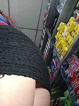 Queen_lorena élő XXX-chatje
