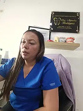 _Dentist-Madisson_04 Chat XXX in diretta