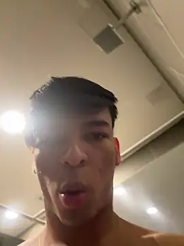 Онлайн чат XXX The_Conquer