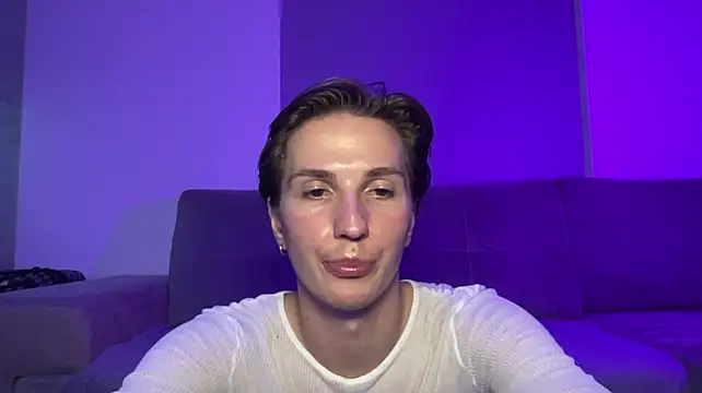 LeoWild1 Live XXX-chat