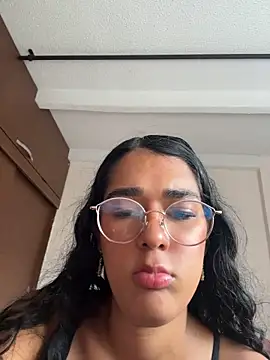 EmmaRoux_ Chat XXX in diretta