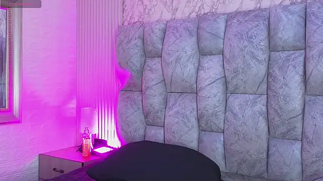 XXX chat uživo modela LindsayJohans