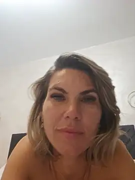 FeliciaKrige Chat XXX live