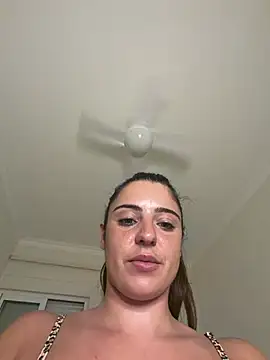 Chat +18 de PTlatinaa ao vivo