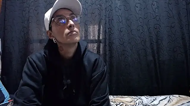 XXX chat uživo modela anyu1306