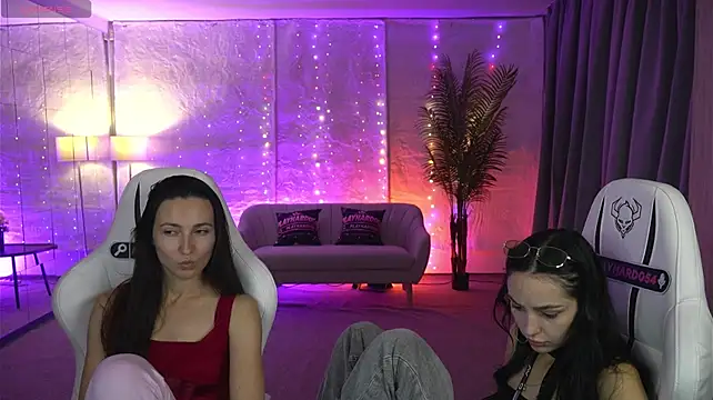 Chat +18 de Mila_Rose054 ao vivo