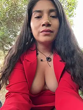 Chatroom XXX en direct de Catalina16_