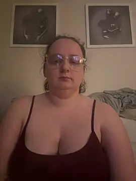 BigBootySaraah – Live XXX-chat