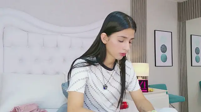 CaitlynMiller Live XXX-chat
