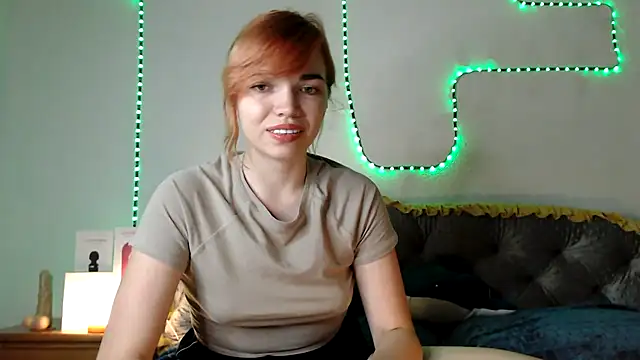 olivka-flower Adlı Modelin Canlı XXX Sohbeti