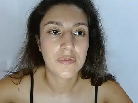 SarahFriendly Live XXX Chat