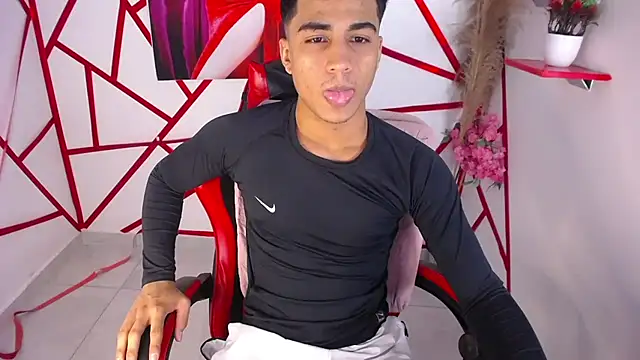 Chat +18 de oliver-parker ao vivo
