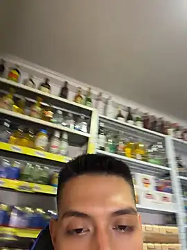 OliverWest04's Live XXX Chat