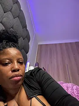 RainBougie – Live XXX-chat