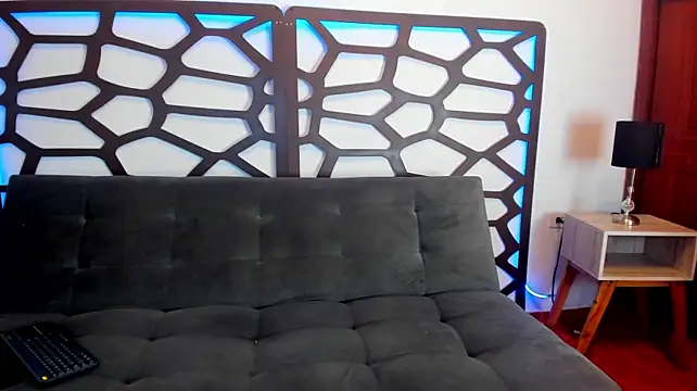 snner-velvet Adlı Modelin Canlı XXX Sohbeti