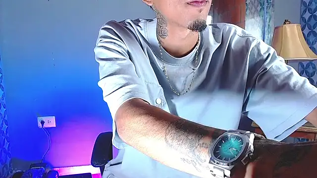 دردشة Liam_lee الجنسية المباشرة