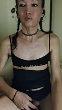 Tselka Live XXX Chat