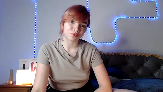 olivka-flower's Live XXX Chat
