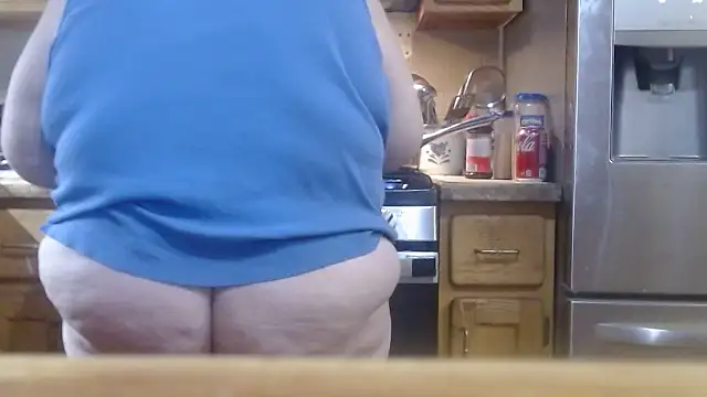 Hornybbw1978's Live XXX Chat