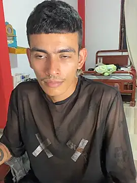 sorry-mom69 Live XXX-Chat