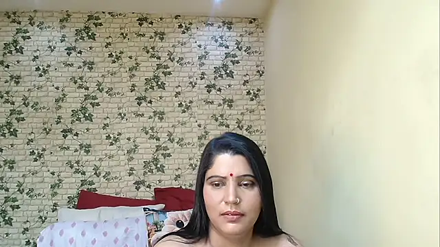 XIndianintimacy's Live XXX Chat