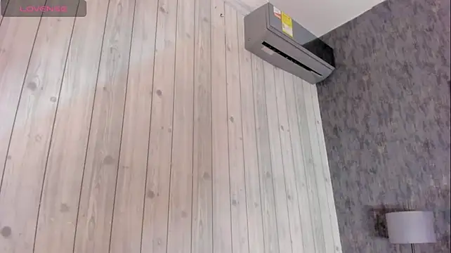 XXX chat uživo modela axton_voss