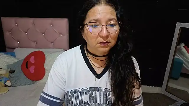 katifoxx's Live XXX Chat