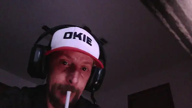 Opondestre00420 Live XXX Chat