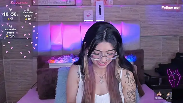 Chat XXX ao vivo de mia_devine_