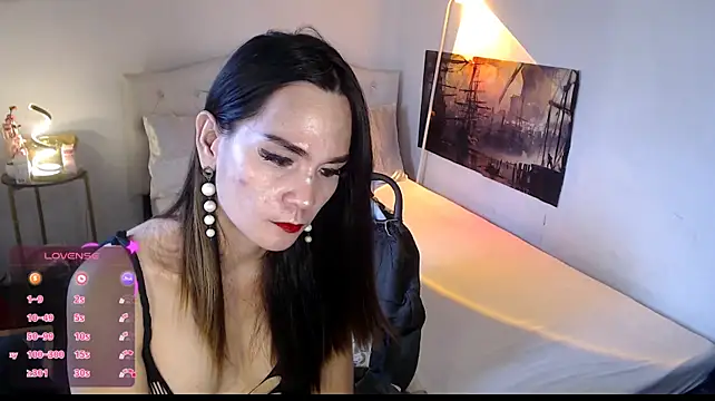 NinaDOM4CUM's Live XXX Chat