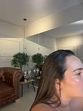 ava_blue Adlı Modelin Canlı XXX Sohbeti
