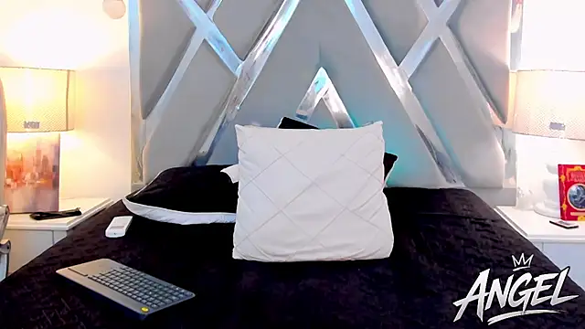 AngelBlue__ élő XXX-chatje