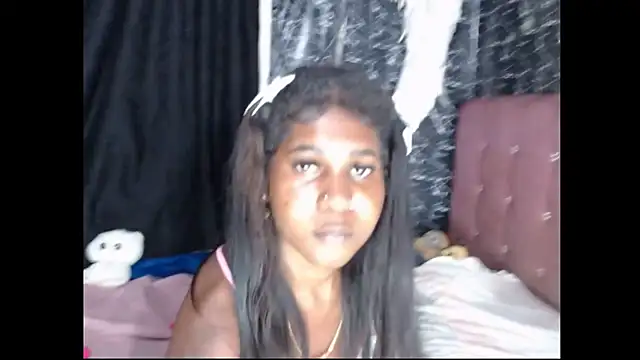 Chat +18 de BebaFoxx ao vivo